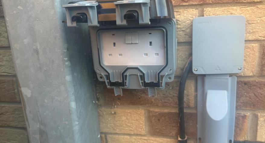Outdoor Socket Replacement in Yaxley