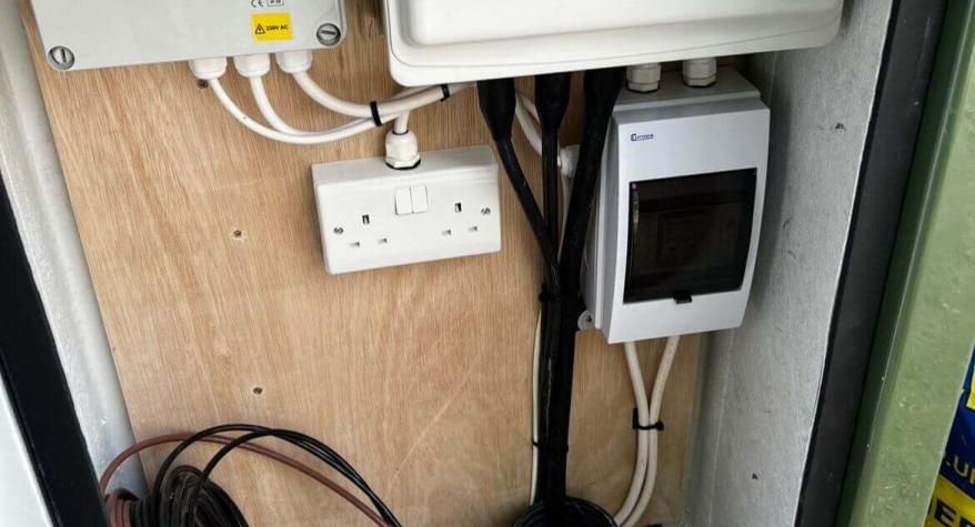 Outdoor Supplies Kerdon Electrical Yaxley